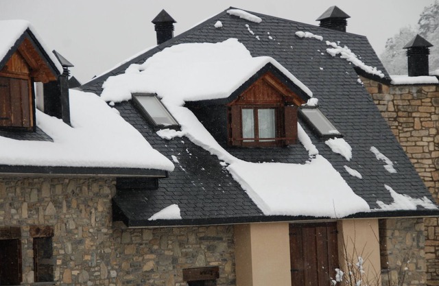 Wohnung in Vico Gebäude in Escarrilla