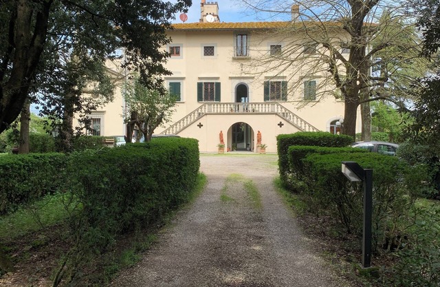 Apartment in Historic Villa: Villa Giulia