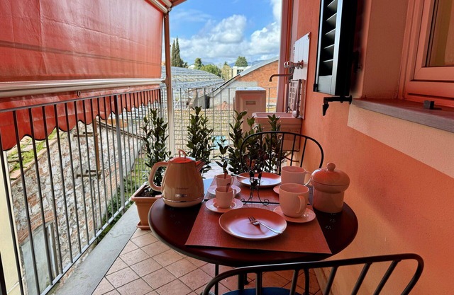 Wohnung in Lucca mit 1 Schlafzimmern 4 Schlafplätzen