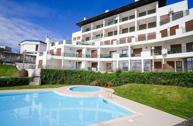 Apartment in a luxurious complex in the center