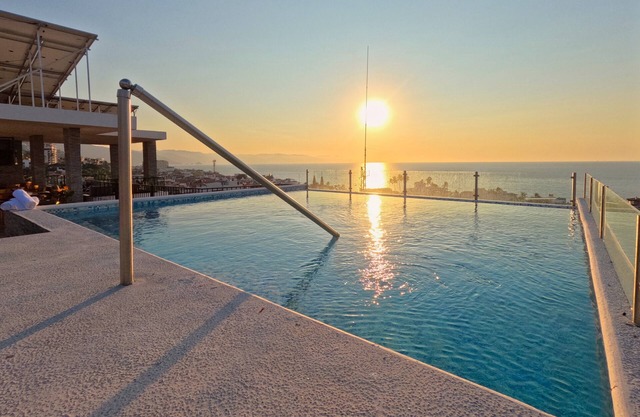 Apartment in Puerto Vallarta center, 6 people