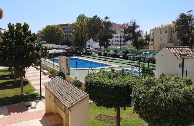 Jazmines mit Gemeinschaftspool und großer Terrasse