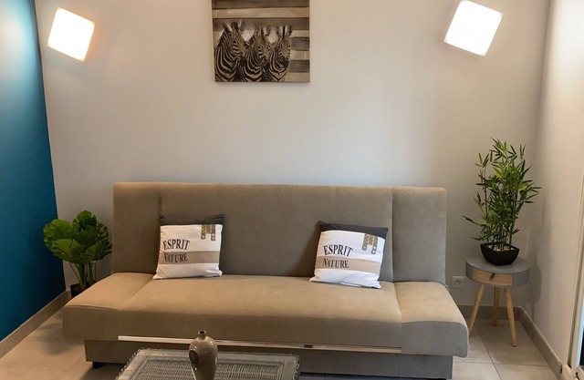 Apartment in a residence near the beaches