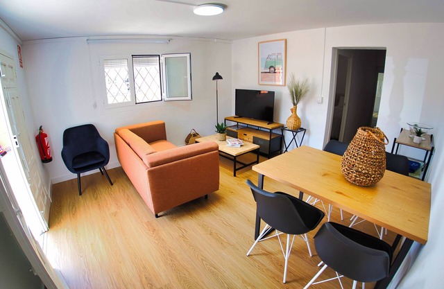 Apartment in Terracotta house