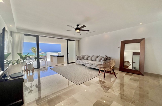 Apartment in TURENA / Beach front / Private Pool!
