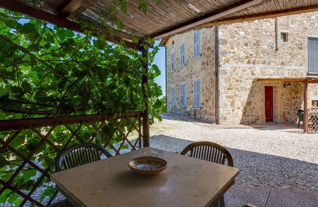 Wohnung in Casole d'Elsa, Schwimmbad