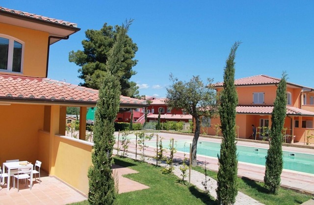 Fewo nah Follonica,familienfreundlich,swimmingpool, Kinderbecken,Dorfnah,bis 3 P
