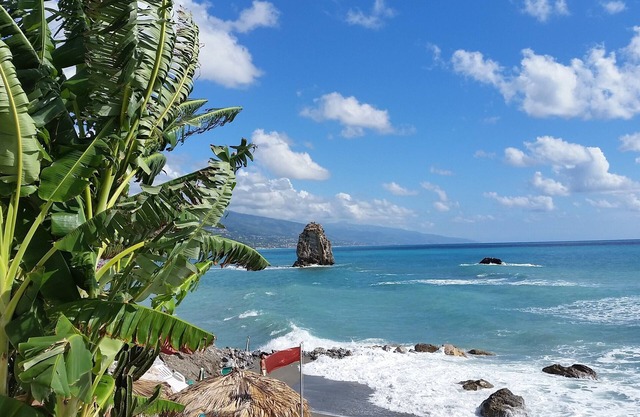 Wohnung in Villa mit Panoramaterrasse mit Blick auf das Meer