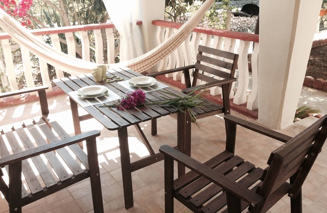 Wohnung in Villa mit Blick auf das Meer
