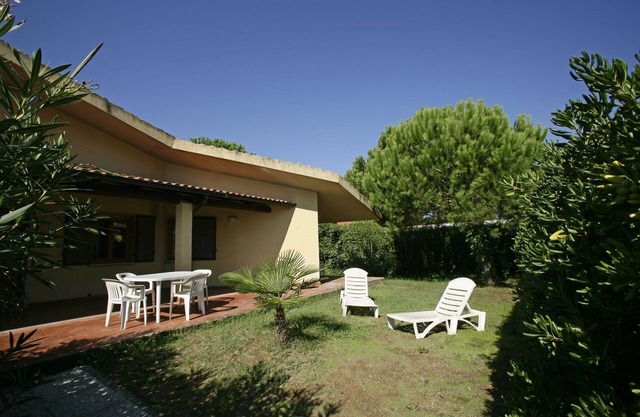 Wohnung in Villa 150 Meter vom Strand von Giannella entfernt