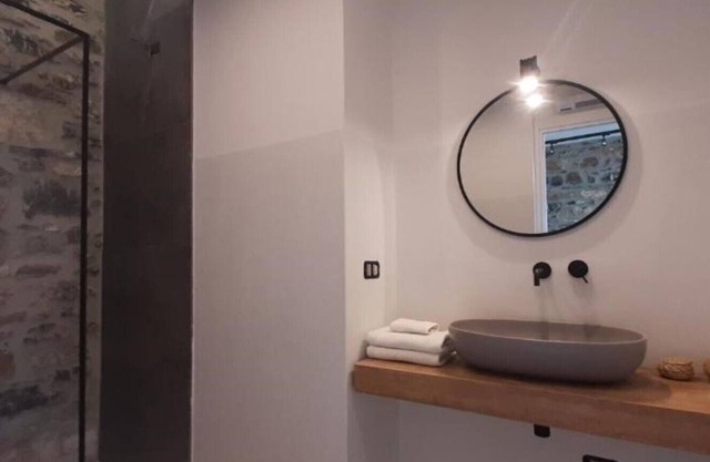 Apartment with pool Casolare Centoulivi