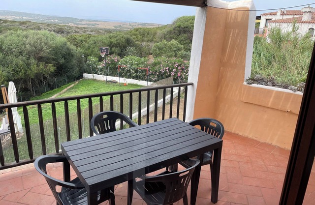 Apartment in village, green and relax