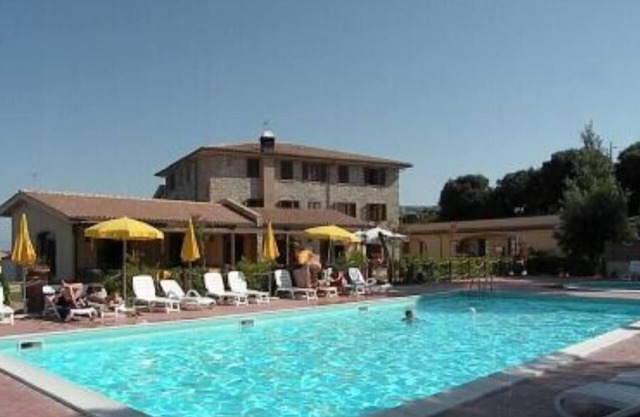 Wohnung in Village-Residence La Pieve di Pomaia - Swimmingpool - WiFi -Toscana
