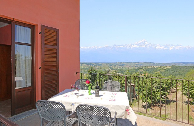 Albaretto Della Torre: Urlaub auf dem Bauernhof - Albaretto Della Torre-langhe