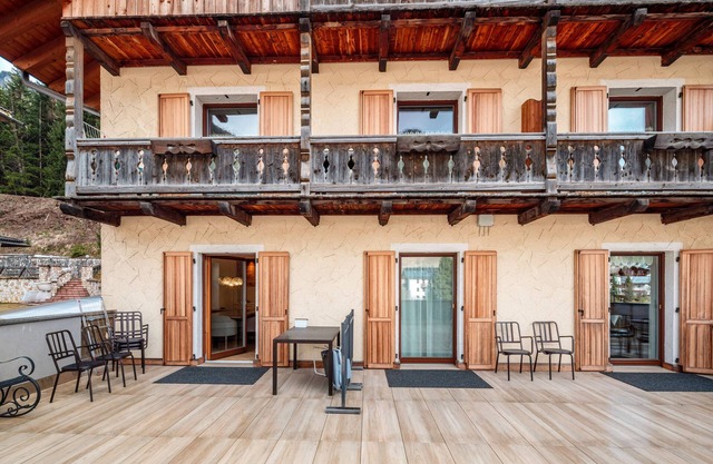 Ferienwohnung 'Chalet Buffaure A Parte' mit Bergblick, privater Terrasse und Wi-Fi
