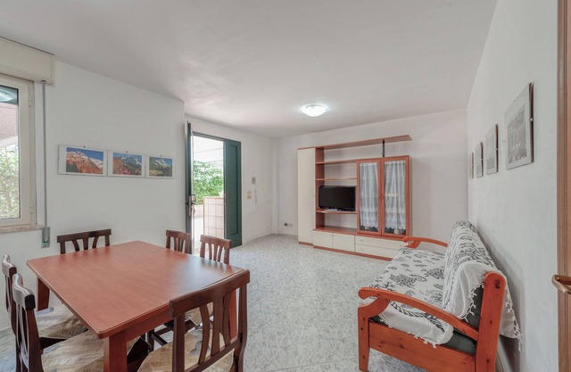 Ferienwohnung 'Carlo' mit Privatterrasse und Klimaanlage
