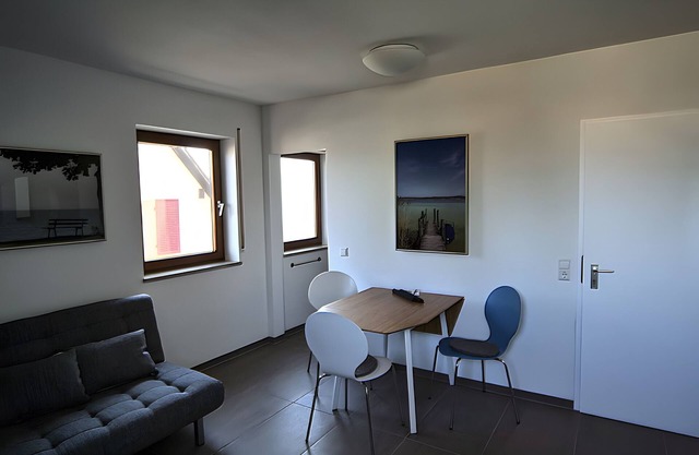 Apartment 'Kajüte Ohne Balkon' mit Seeblick, gemeinsamer Terrasse und WLAN