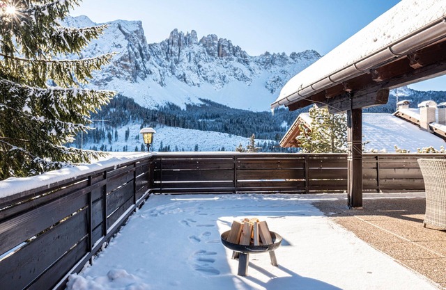 Ferienwohnung Karersee mit Bergblick, Balkon und WLAN