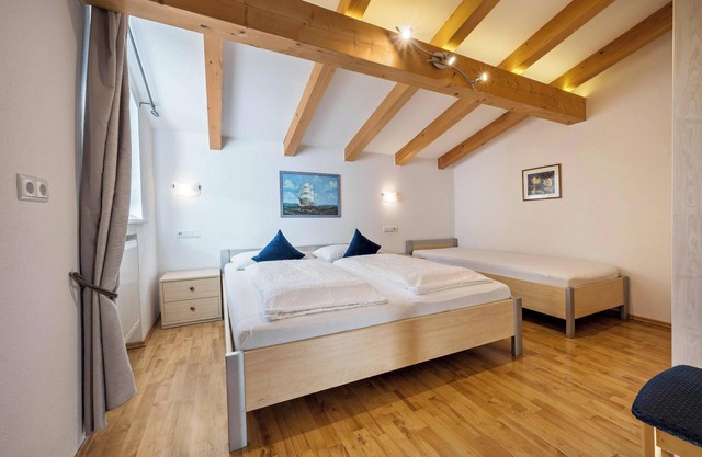 Ferienwohnung "Klementhof Nr 5" mit Bergblick, Pool, WLAN, Balkon & Garten