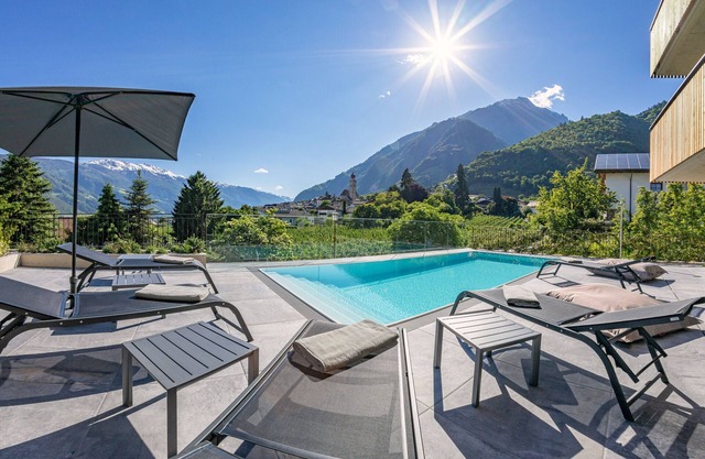 Ferienwohnung 'Köfele Lodge Sepp' mit Bergblick, Gemeinschaftspool und WLAN