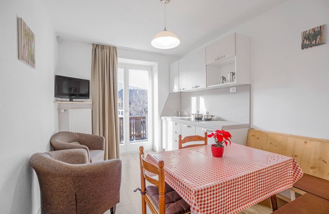 Ferienwohnung "Kruma - Gsail 1" mit Bergblick, WLAN und Balkon
