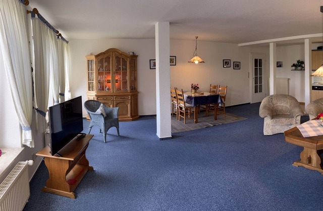 Ferienwohnung 'Kuhstall' mit eigener Terrasse, gemeinsamen Garten und Wi-Fi