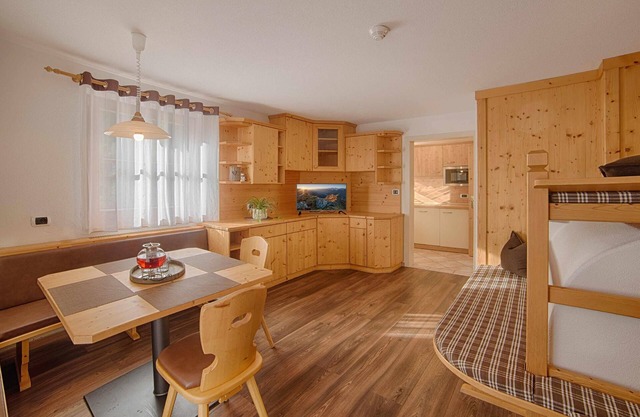 Ferienwohnung "Löfflerblick B Keilbachspitz" mit Bergblick, WLAN & Whirlpool