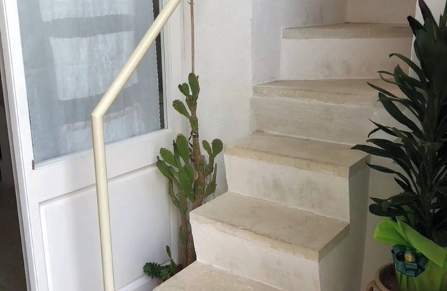 Ferienwohnung 'L'angolo Fiorito' mit Gemeinschaftsterrasse, WLAN und Klimaanlage