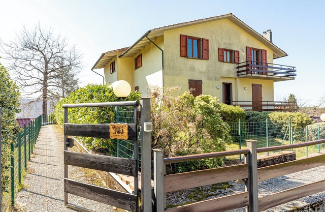 Ferienwohnung 'La Casetta Di Samu' mit Bergblick, Balkon und Wi-Fi