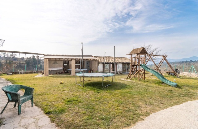 Ferienwohnung 'La Coma' mit Bergblick, privatem Pool und Wi-Fi