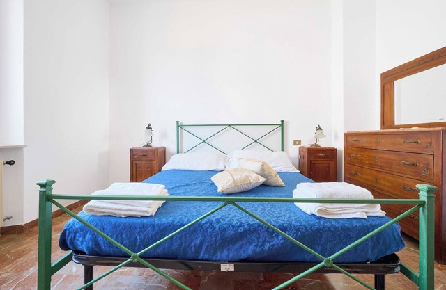 Apartment 'La Lenzerina' with Shared Garden and Wi-Fi