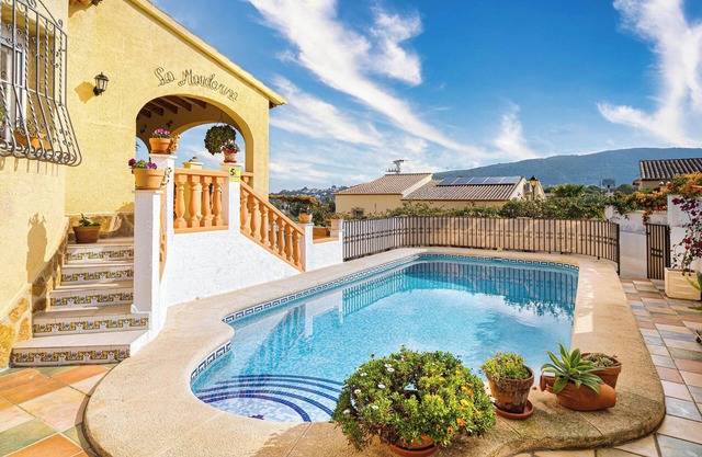 Ferienwohnung "La Mandarina" mit Bergblick, Pool, WLAN, Klimaanlage und Terrasse