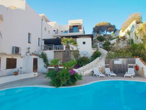 Apartment La Rosa-4 by Interhome
