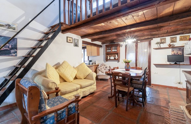 Ferienwohnung "La Vecchia Fornace La Terrazza" mit Gemeinschaftspool und WLAN