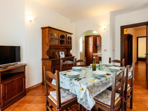 Apartment La Vista - DIA142 by Interhome