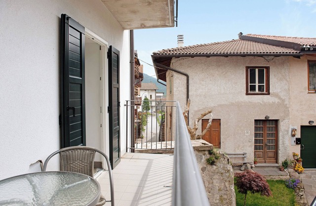 Ferienwohnung 'Lago di Serraia' mit Bergblick, Balkon und WLAN