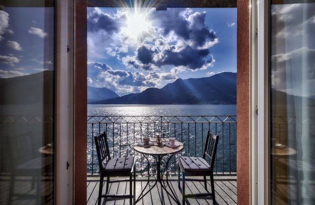 Ferienwohnung 'Lago Sereno' mit Seeblick, Balkon und WLAN