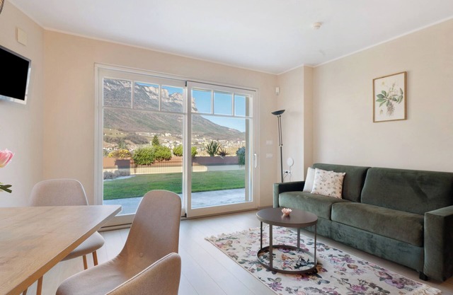 Ferienwohnung 'Landhaus Antonius Suite Maximus' mit Bergblick, Garten und Klimaanlage