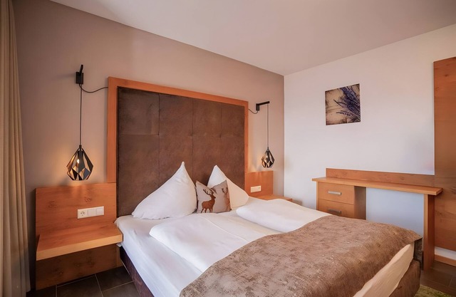 Ferienwohnung 'Lavendel' mit Bergblick, Gemeinschaftspool und Wi-Fi