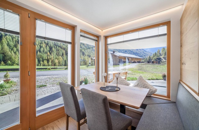 Ferienwohnung 'Lazins' mit privater Terrasse und WLAN