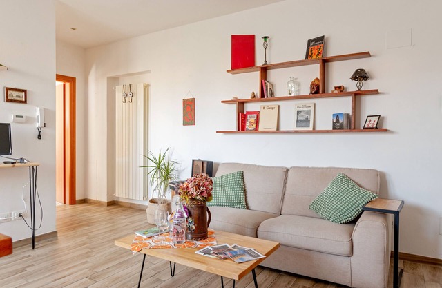 Ferienwohnung 'Le 7 Calle - Piano Terra' mit Gemeinschaftsgarten und WLAN