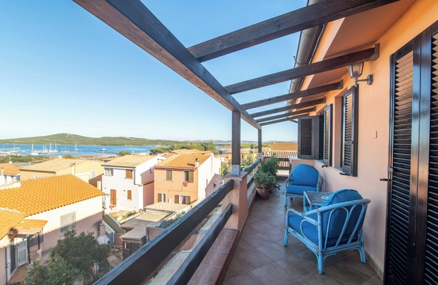 Ferienwohnung 'Lella' mit Meerblick, privater Terrasse und Klimaanlage