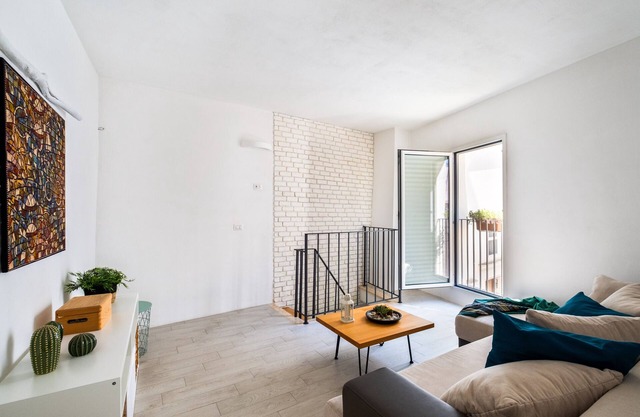 Ferienwohnung 'Leonardò, Non Solo Mare' mit gemeinsamer Terrasse und Klimaanlage