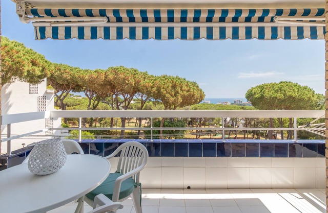 Apartment 'Les Magnolies' mit Meerblick, WLAN und Klimaanlage