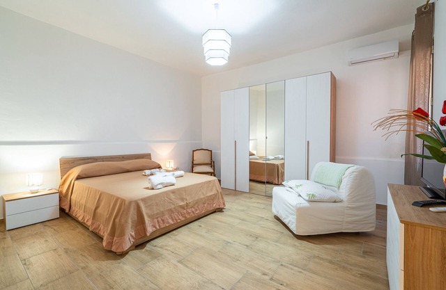 Ferienwohnung 'Libellula' mit Balkon, Wi-Fi und Klimaanlage