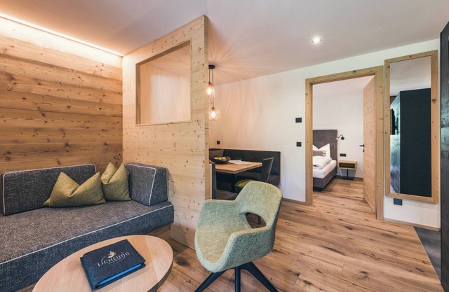 Apartment "Lichtung Woldererhof Waldluft" mit Bergblick, Sauna, WLAN und Balkon