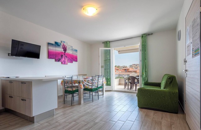 Ferienwohnung "Ligure" nahe dem Strand mit A/C, Balkon & Terrasse