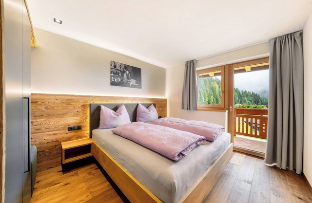 Ferienwohnung 'Loach' mit Bergblick, Gemeinschaftsgarten und WLAN