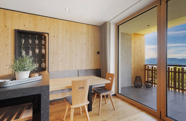 Ferienwohnung 'Lodge Lavendel' mit Bergblick, privater Terrasse und privater Sauna