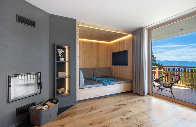 Ferienwohnung 'Lodge Rosmarin' mit Bergblick, privater Terrasse, privater Sauna und Whirlpool